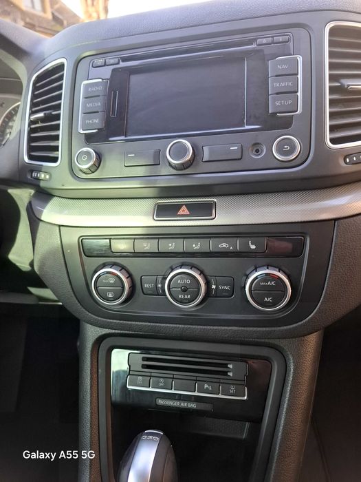 Vw Sharan 2015 cutie automata DSG 5 locuri