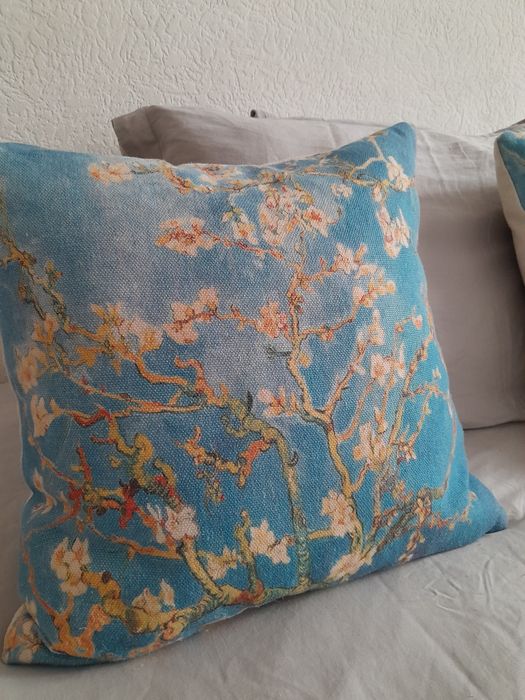 Декоративные подушки