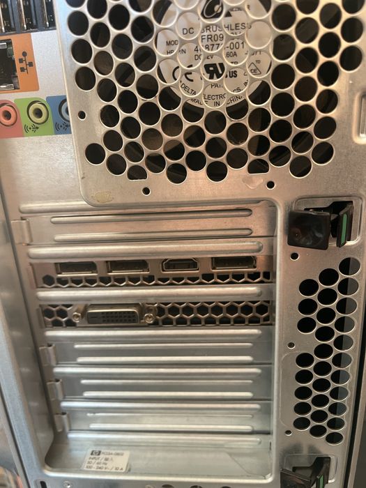 Настолен компютър Hp Z600 intel Xeon