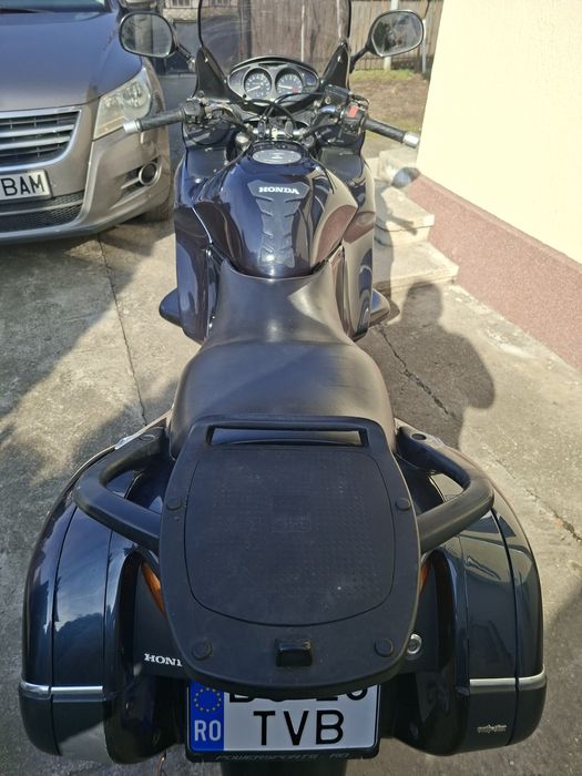 Honda deauville 650