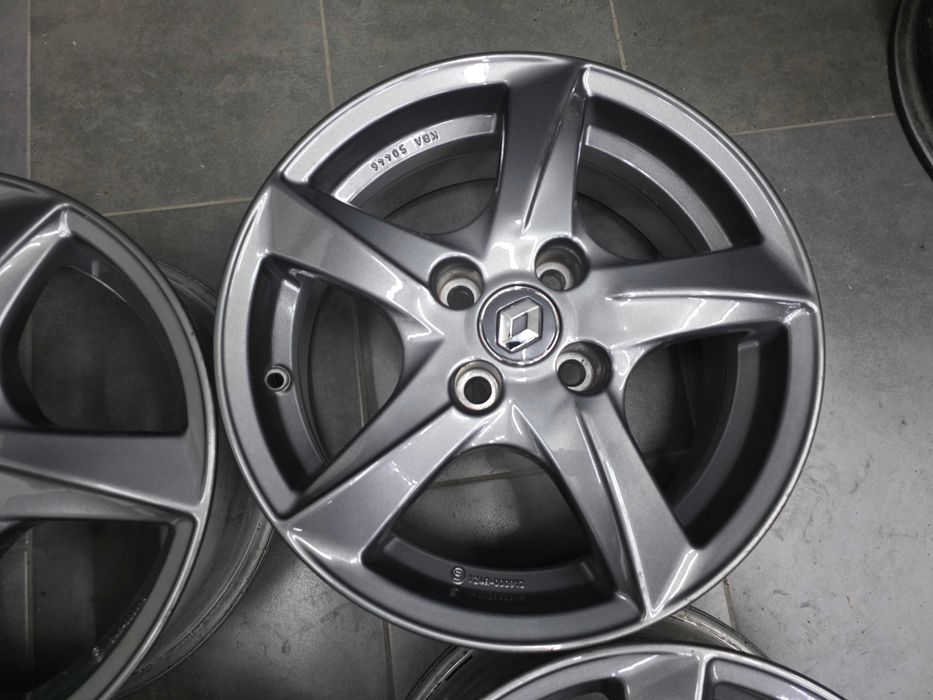 Джанти 15 - Renault -