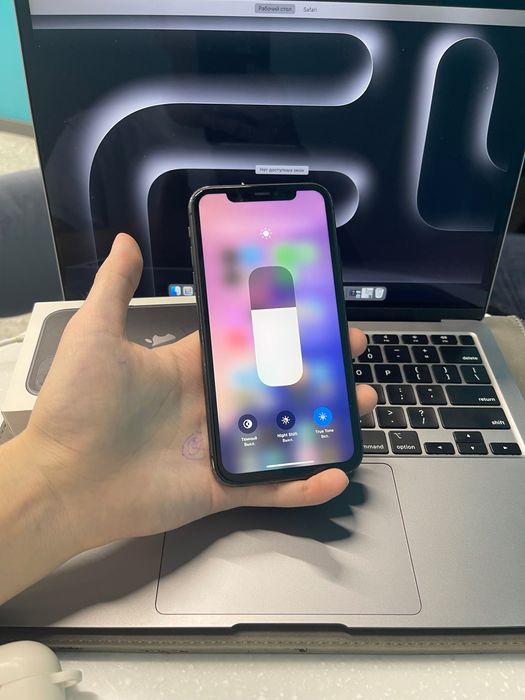iPhone 11 128GB AKB 77% Срочноо