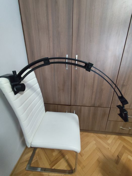 Стойка за телефон за легло