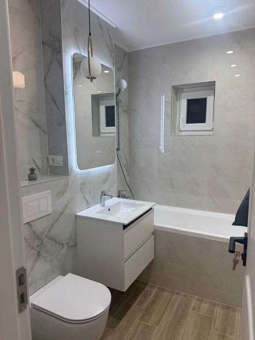 Apartament 2 camere și 2 băi, complet renovat