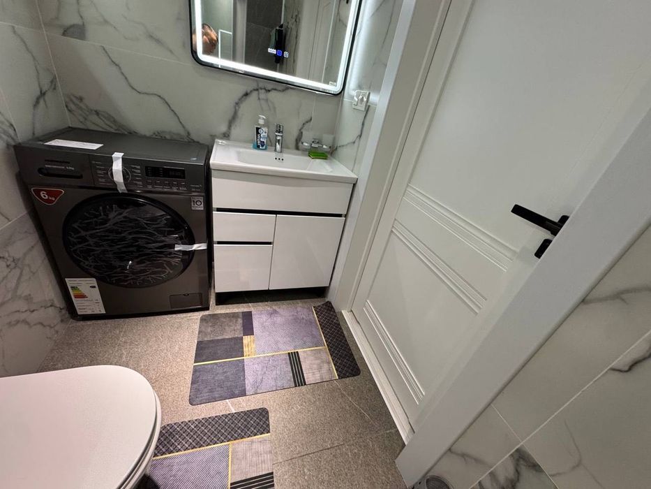 Сдам Шикарную квартиру в центре города 2/3/9, Айбек, метро Ойбек (P2)