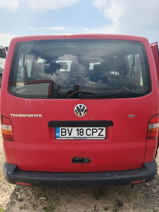 Vând Volkswagen Transporter