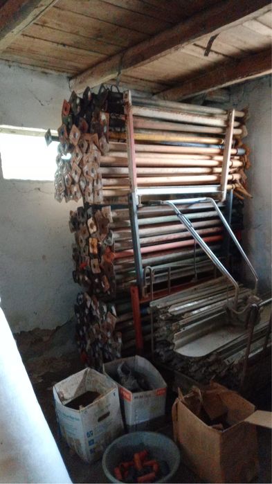 Vand popici metalici