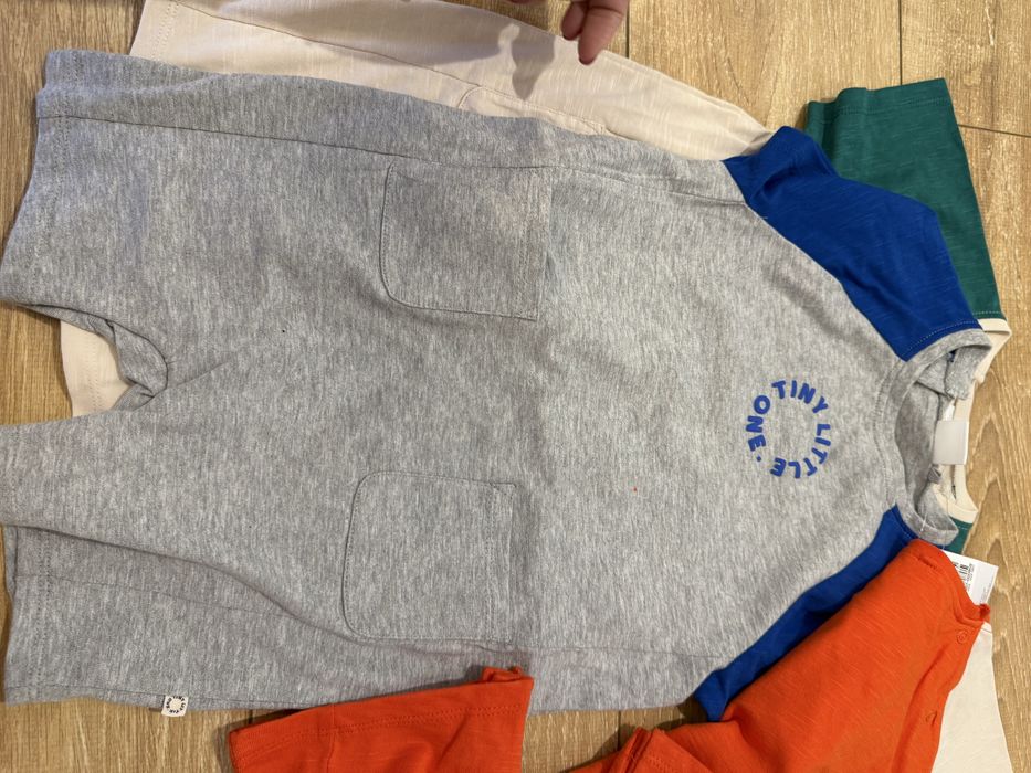 Costum sport 18 -24 luni next