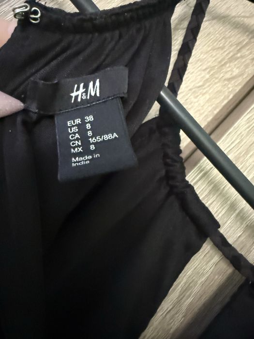 Черна къса рокля H&M