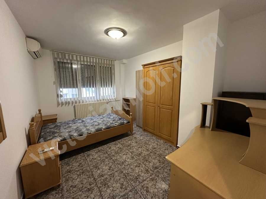 Продава се Четиристаен апартамент в Велико Търново, Център - 157 кв.м за 1303 €/кв.м - Снимка #9