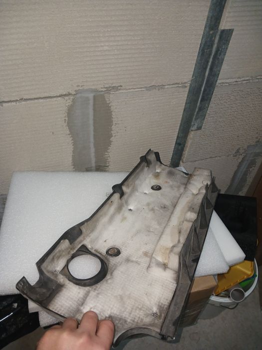 Двигатель, крышка декоративная