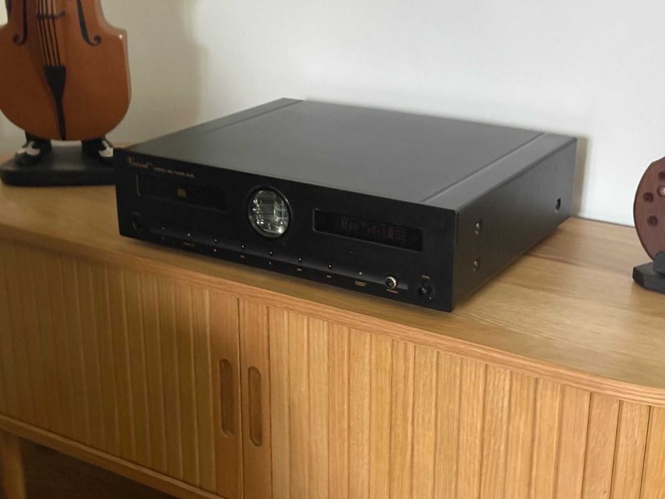 Cd-player high-end cu lampă Vincent CD-S6
