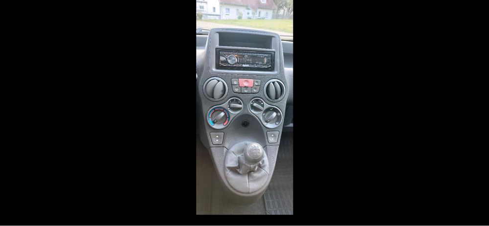 Продава се само на части Fiat Panda 1.2 2008