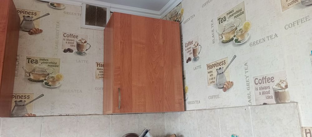 Продаются кухонные шкафы