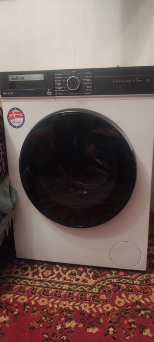Продам стиральную машину.