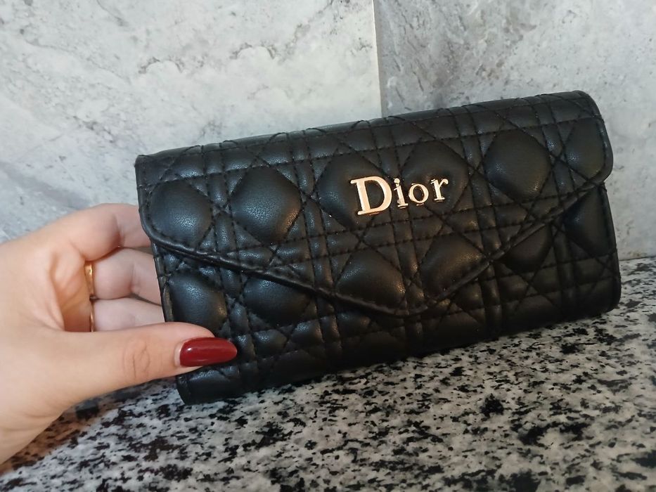 Portofel dama diferite modele