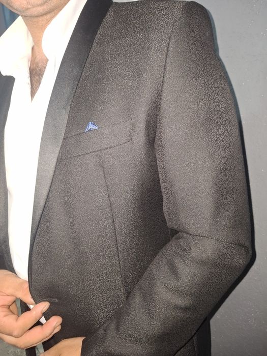 Costum mire/nas marimea 54