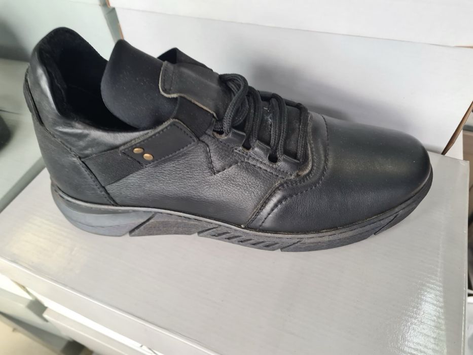 Мъжки ботички кожа