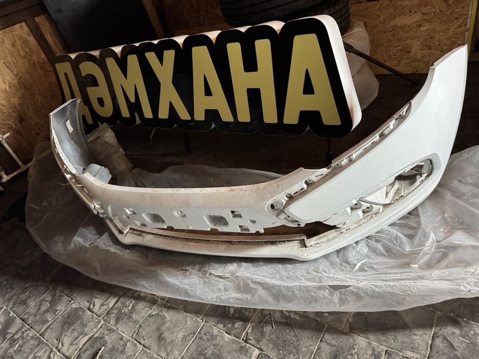 Продам бампер лада гранта фл