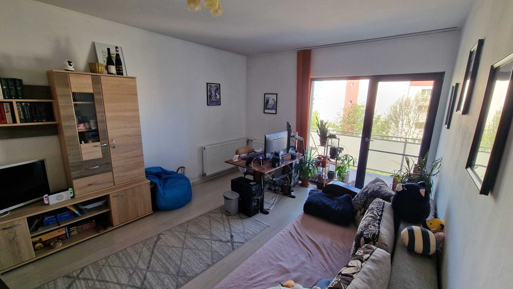 Chirie ap. 2 camere str. Bistriței