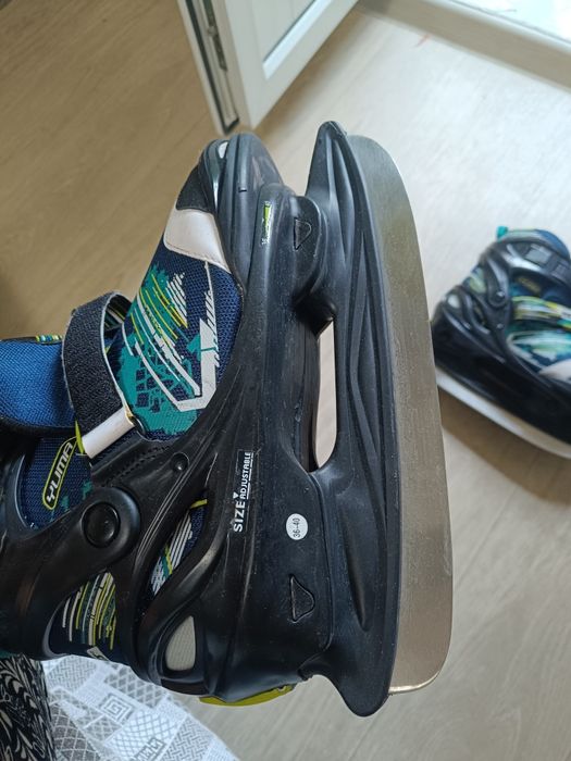 Коньки в отличном состоянии.