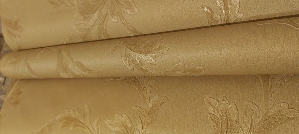 Рулон Виниловых Обоев 10х0.53м.