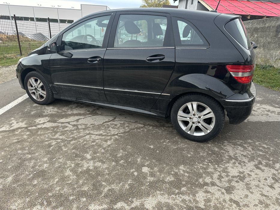 Mercedes B Class 1,7 Benzina 2011
