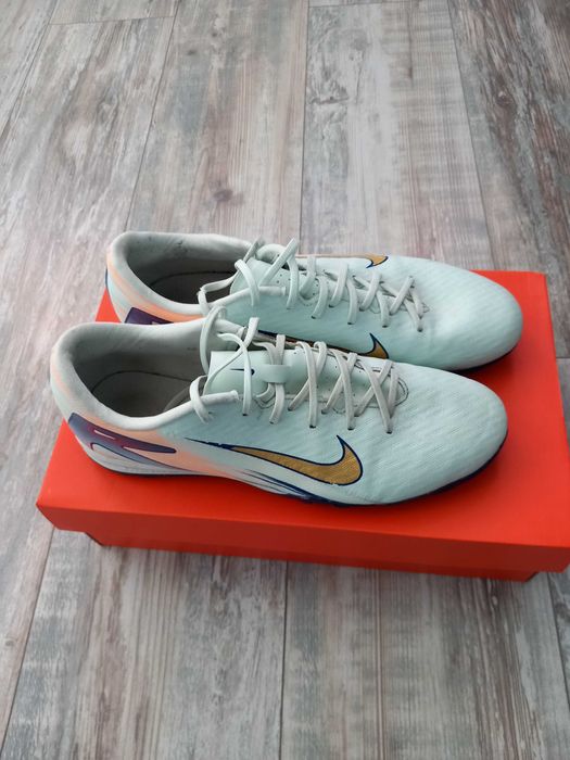 Nike ZOOM VAPOR  42 номер
