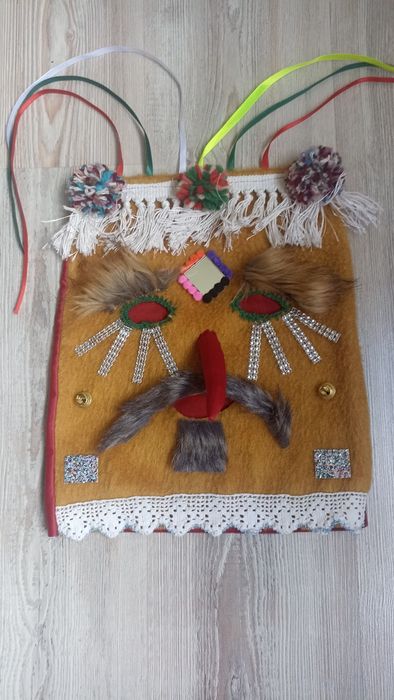 Детски кукерски маски