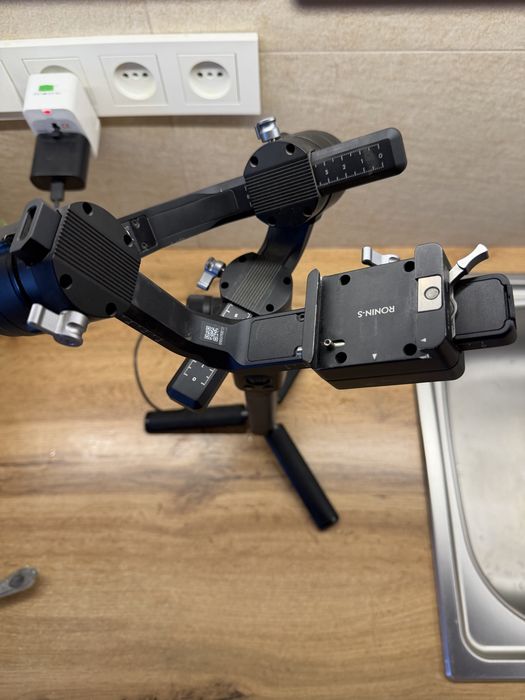 DJI Ronin S стабилизатор