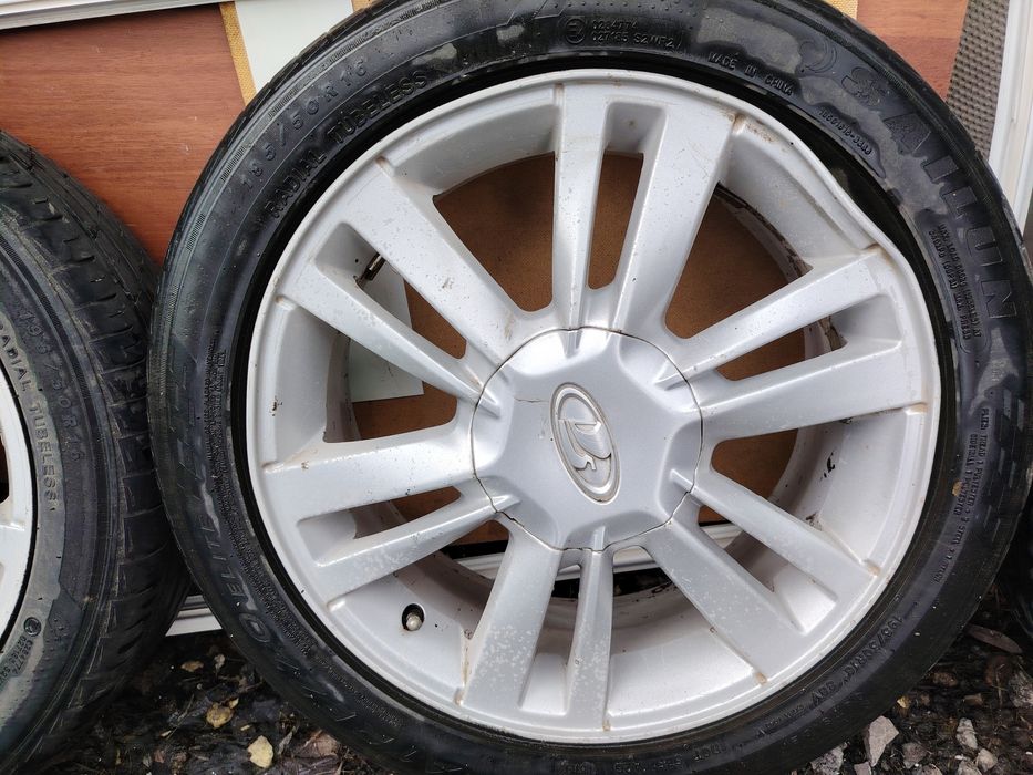 Продам диски с резиной 4*100