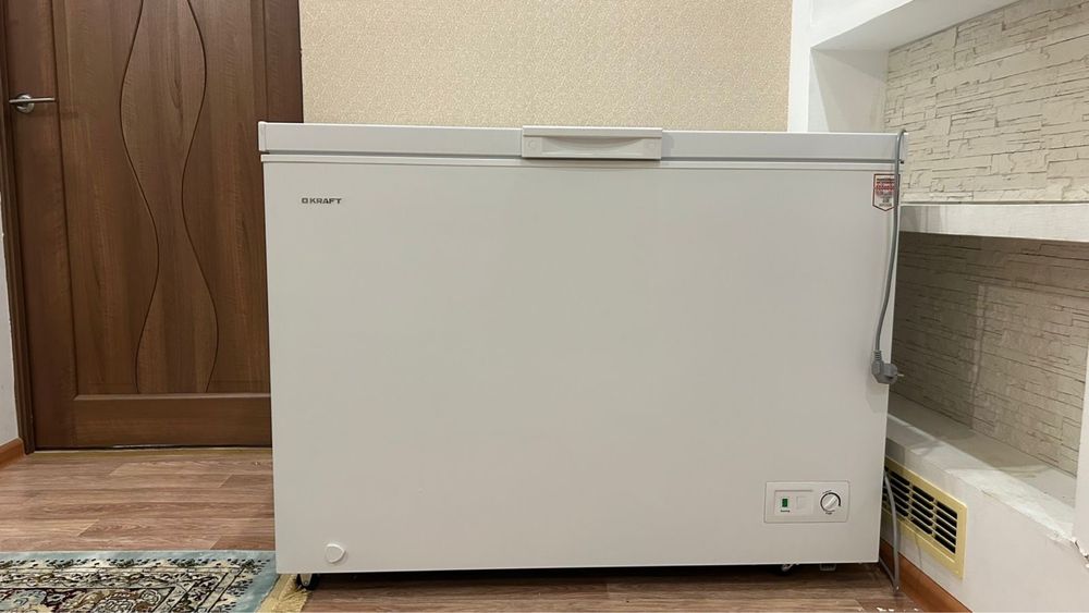 Продам морозильник