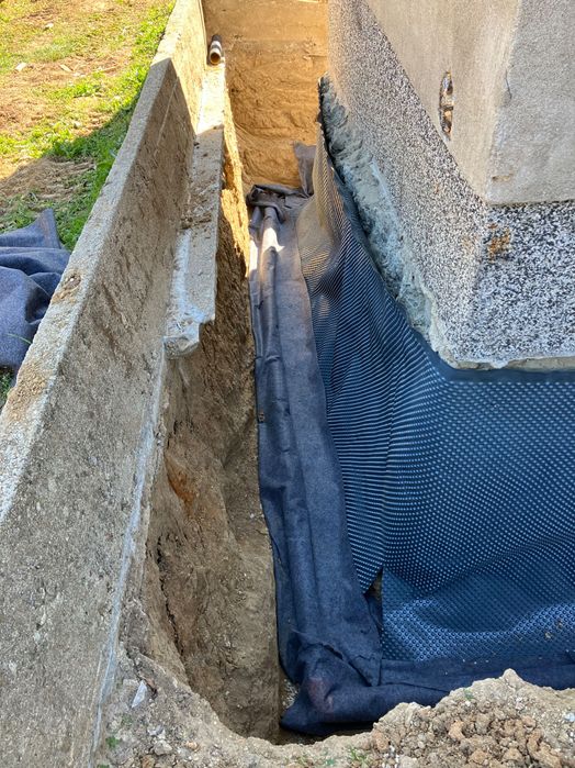 Услиги с мини багер,и самосвал