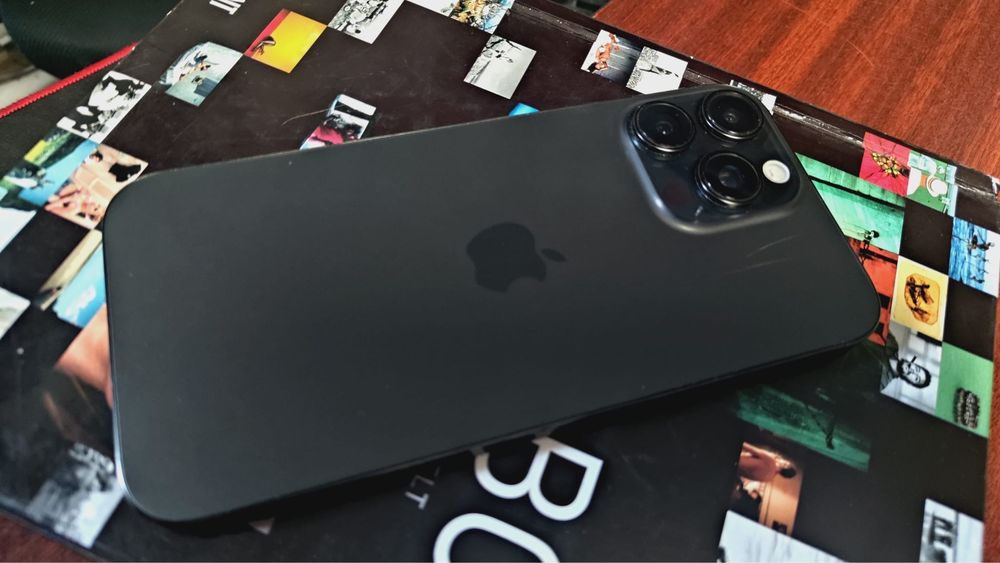 iPhone 16 Pro max 256 Black Titanium