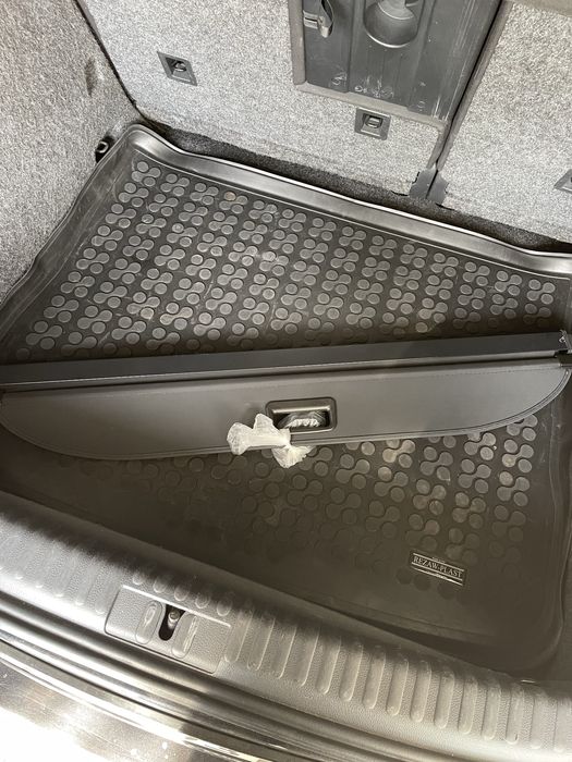 Продавам щора от VW Tiguan 2015г