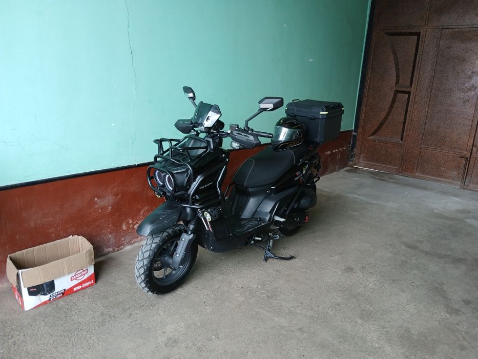 Tank skuter 2 ful variyanti