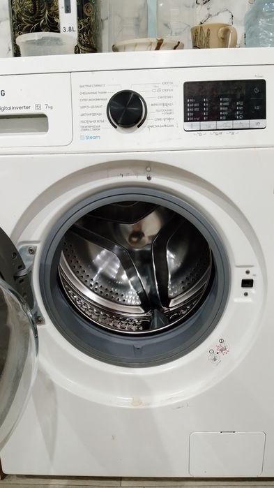 Продам стиральную машину