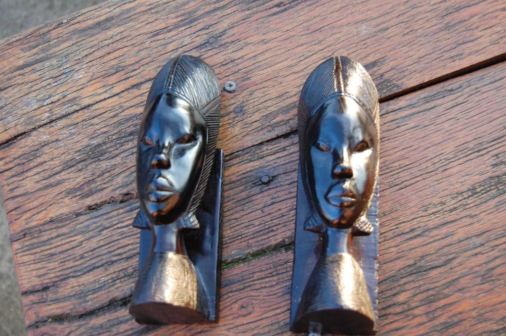 Opritoare carti africane lemn abanos piese deosebite!