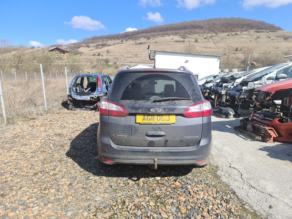 Dezmembrez Ford Grand C-Max 2012 2.0tdci