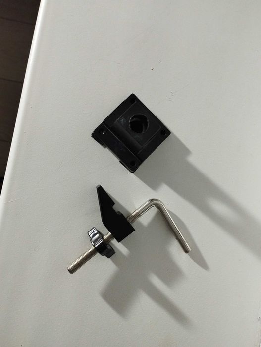 Продам светильник IKEA