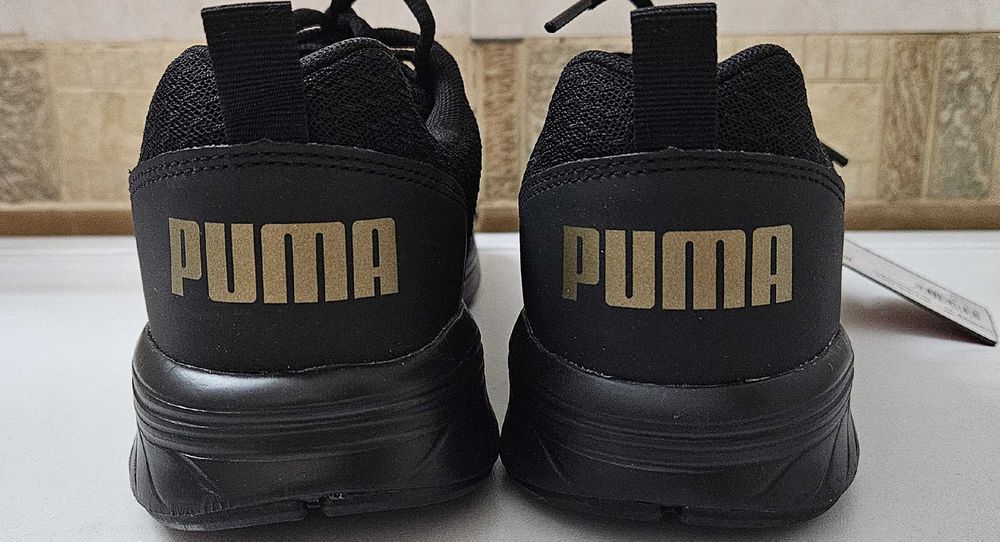 Оригинальные Кроссовки Puma NRGY Comet  р. 39-40