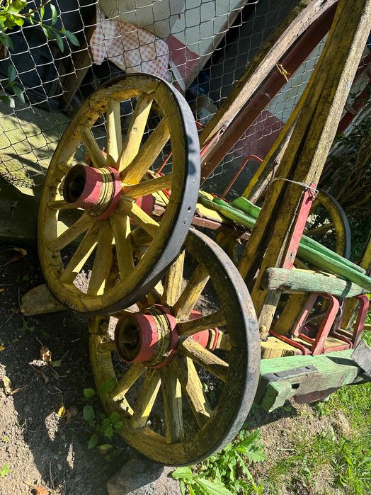 Каруца две оси  - за декорация