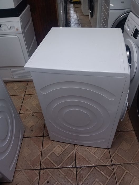 Сушилня с термопомпа Бош Bosch Serie 6 A+++ 8кг 2 години гаранция!