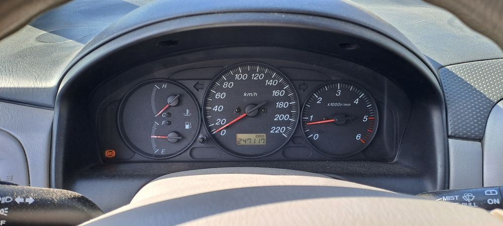 Мазда Премаси 2.0дид,/ Mazda Premacy 2.0td 2002г.