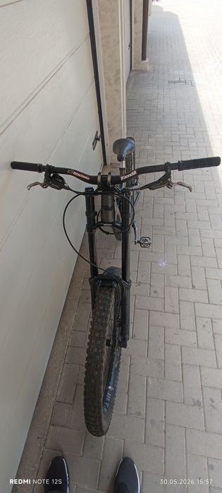 Продавам DH mountain bike Vitus Dominer