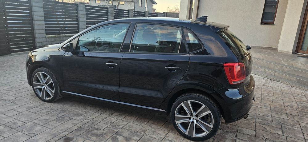Vând VW Polo 1.6 TDI  automat