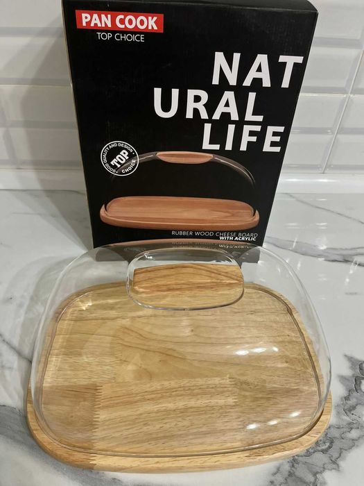 Продам хлебницу новый 2 шт