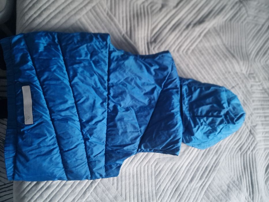 Продам  жилетка для мальчика.