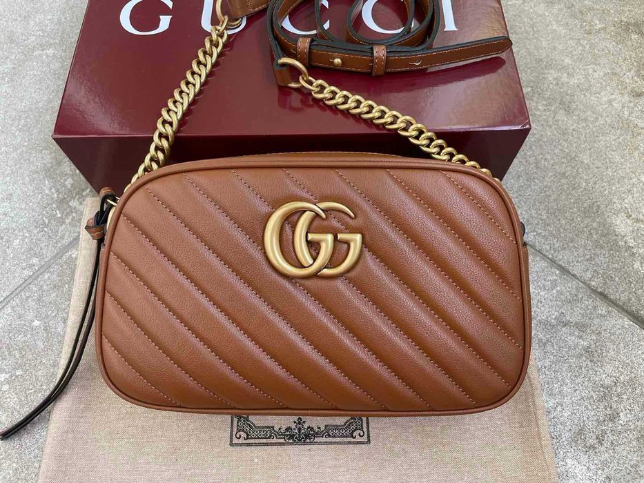 Gucci Чанта Marmont Малка Гучи Кафява кожa Златно GG Лого Оригинална