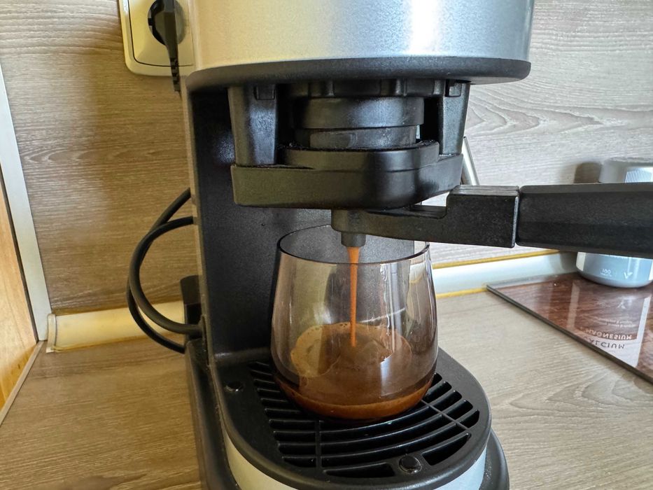Кафемашина Lavazza Blue LB800 с капсули